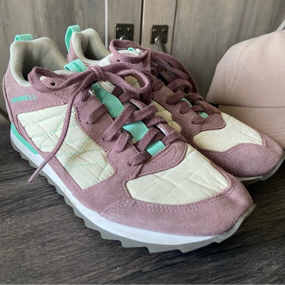 Merrell Alpine Sport Women’s Off White Burlwood Sneaker Size 9 and CC Ball Cap - Picture 4 of 14